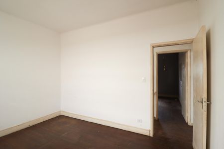 Casa à venda com 160m², 3 quartos e 5 vagas Casa à venda com 160m², 3 quartos e 5 vagasQuarto 3