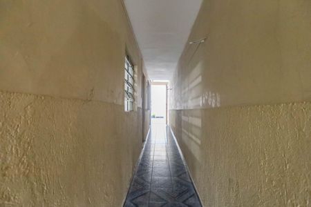Casa à venda com 80m², 2 quartos e 1 vagaCorredor 