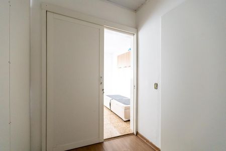 Studio para alugar com 30m², 1 quarto e sem vagaCloset
