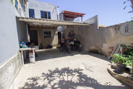 Casa à venda com 100m², 2 quartos e 1 vagaGaragem