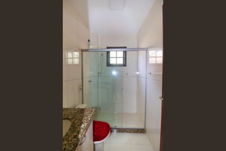 Casa para alugar com 190m², 4 quartos e 3 vagas