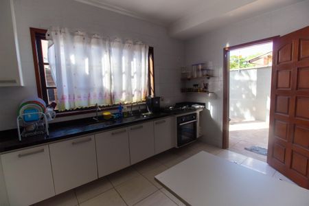 Casa para alugar com 190m², 4 quartos e 3 vagas