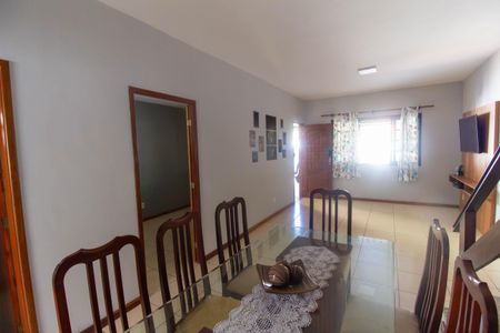 Casa para alugar com 190m², 4 quartos e 3 vagas