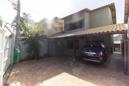 Casa para alugar com 190m², 4 quartos e 3 vagas