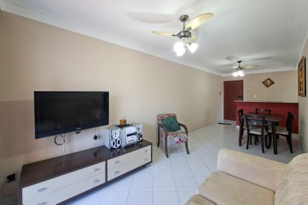 Apartamento para alugar com 68m², 2 quartos e 1 vagaSala