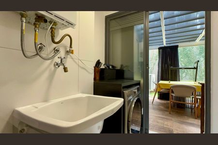 Apartamento para alugar com 72m², 1 quarto e 2 vagas Apartamento para alugar com 72m², 1 quarto e 2 vagasÁrea de Serviço