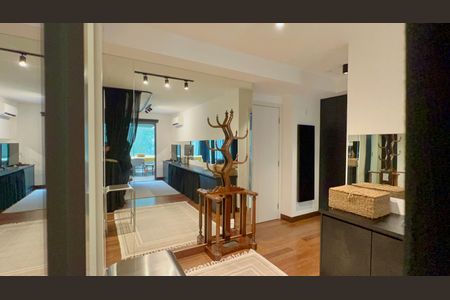 Apartamento para alugar com 72m², 1 quarto e 2 vagas Apartamento para alugar com 72m², 1 quarto e 2 vagasHall