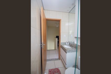 Casa à venda com 203m², 2 quartos e 2 vagasBanheiro Social