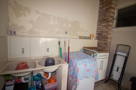 Casa à venda com 203m², 2 quartos e 2 vagasÁrea de Serviço