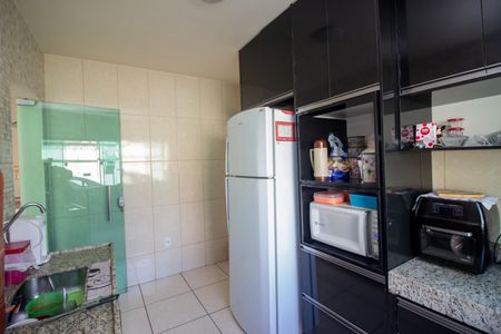 Casa à venda com 203m², 2 quartos e 2 vagasCozinha