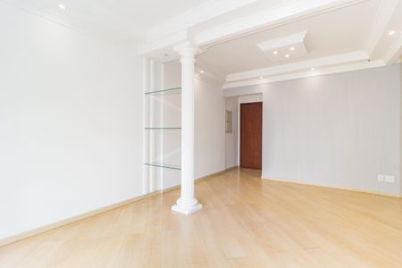 Apartamento à venda com 78m², 2 quartos e 1 vaga Apartamento à venda com 78m², 2 quartos e 1 vagaSala de Jantar