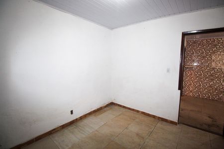 Quarto de casa à venda com 2 quartos, 302m² em Jardim Miriam, São Paulo