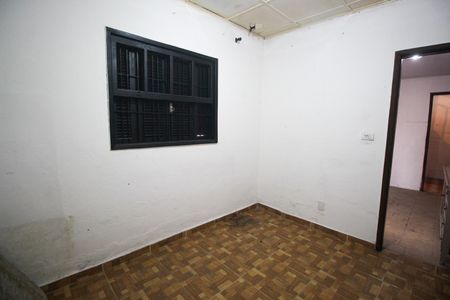 Casa à venda com 302m², 2 quartos e 2 vagas Casa à venda com 302m², 2 quartos e 2 vagasSuíte