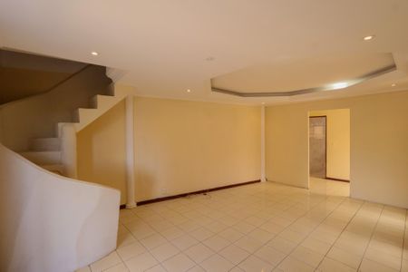 Sala  de casa para alugar com 3 quartos, 80m² em Vila Joaniza, São Paulo