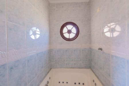 Casa para alugar com 80m², 3 quartos e 2 vagasBanheiro da Suíte 1