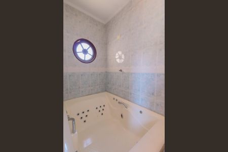 Casa para alugar com 80m², 3 quartos e 2 vagasBanheiro da Suíte 1