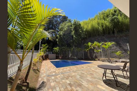 Apartamento para alugar com 52m², 2 quartos e 1 vagaÁrea comum - Piscina