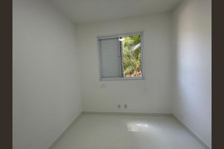 Quarto 2 de apartamento para alugar com 2 quartos, 52m² em Lajeado, Cotia