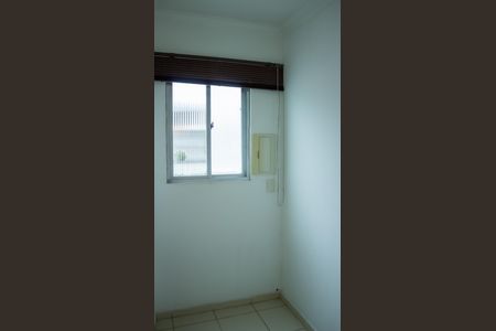 Quarto 2 de apartamento para alugar com 2 quartos, 48m² em Irajá, Rio de Janeiro