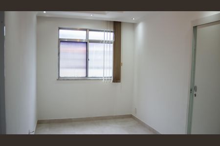Sala de apartamento para alugar com 2 quartos, 48m² em Irajá, Rio de Janeiro