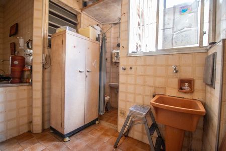 Apartamento à venda com 64m², 2 quartos e sem vagaÁrea de Serviço