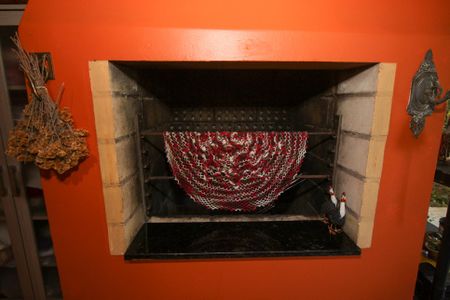 Casa de condomínio à venda com 177m², 4 quartos e 2 vagas Casa de condomínio à venda com 177m², 4 quartos e 2 vagasChurrasqueira