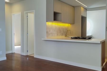 Sala de apartamento à venda com 2 quartos, 65m² em Sion, Belo Horizonte