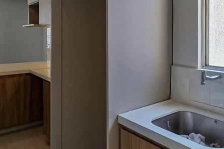 Apartamento à venda com 65m², 2 quartos e 1 vaga Apartamento à venda com 65m², 2 quartos e 1 vagaCozinha e Área de Serviço