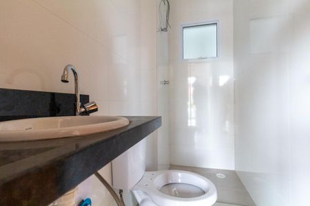 Apartamento à venda com 33m², 2 quartos e sem vagaBanheiro