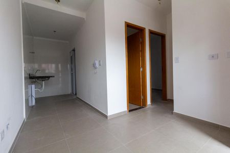 Sala e Cozinha de apartamento à venda com 2 quartos, 33m² em Vila Antonina, São Paulo