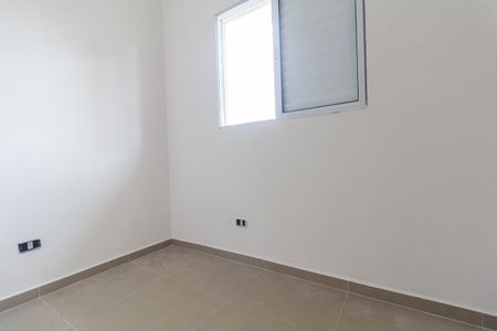 Quarto 1 de apartamento à venda com 2 quartos, 33m² em Vila Antonina, São Paulo