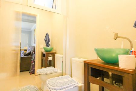 Sala de casa de condomínio para alugar com 2 quartos, 86m² em Fátima, Canoas