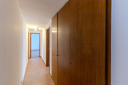 Apartamento à venda com 304m², 3 quartos e 1 vagaCorredor