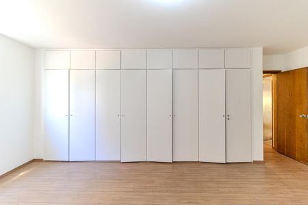 Apartamento à venda com 304m², 3 quartos e 1 vagaSuíte 1