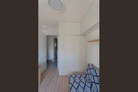 Apartamento para alugar com 76m², 2 quartos e 1 vagaQuarto