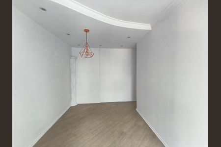 Apartamento à venda com 62m², 2 quartos e 2 vagasSala