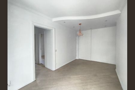 Apartamento à venda com 62m², 2 quartos e 2 vagasSala