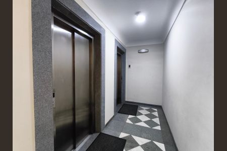 Apartamento à venda com 62m², 2 quartos e 2 vagasElevadores