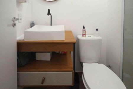 Apartamento para alugar com 33m², 2 quartos e sem vagaBanheiro