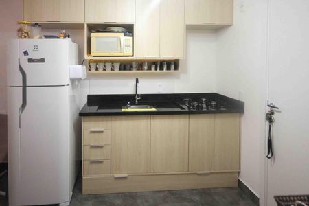 Apartamento para alugar com 33m², 2 quartos e sem vagaCozinha e Área de Serviço