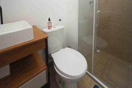 Apartamento para alugar com 33m², 2 quartos e sem vagaBanheiro