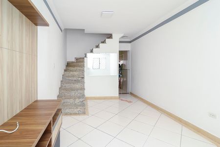 Sala de casa para alugar com 2 quartos, 82m² em Jardim Nossa Senhora do Carmo, São Paulo