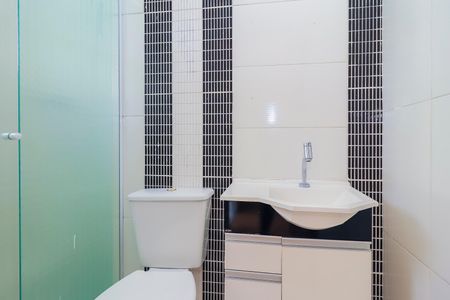 Casa para alugar com 82m², 2 quartos e 2 vagasBanheiro da Suíte 1