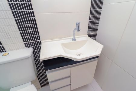 Casa para alugar com 82m², 2 quartos e 2 vagasBanheiro da Suíte 1