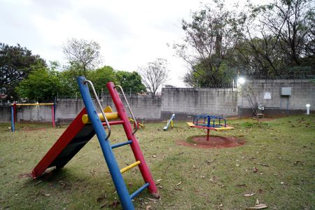 Apartamento para alugar com 51m², 2 quartos e 1 vagaÁrea comum - Playground