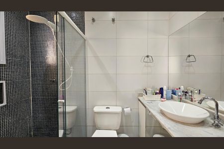 Casa de condomínio à venda com 116m², 3 quartos e 2 vagas