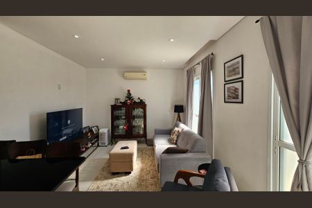 Casa de condomínio à venda com 116m², 3 quartos e 2 vagas