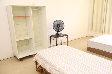 quarto1 de casa para alugar com 4 quartos, 250m² em Itapuã, Salvador