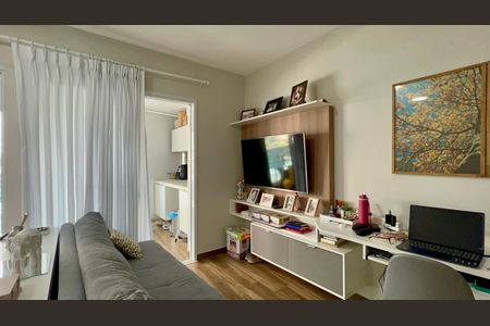 Apartamento à venda com 35m², 1 quarto e 1 vaga Apartamento à venda com 35m², 1 quarto e 1 vagaSala