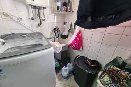 Apartamento à venda com 54m², 2 quartos e 1 vaga Apartamento à venda com 54m², 2 quartos e 1 vagaÁrea de Serviço